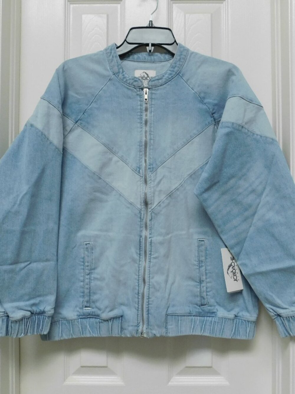 JORDACHE Bailee Womens Large Denim Bomber Jacket Light Blue Chevron Colorblock